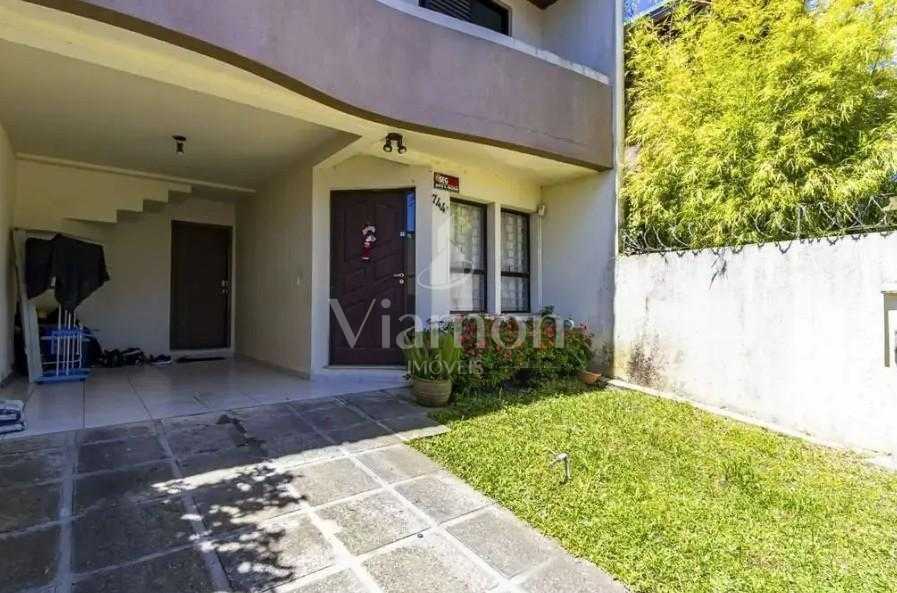 Sobrado Triplex no Mercês | 3 Quartos, Suíte com Hidro, Ático ...