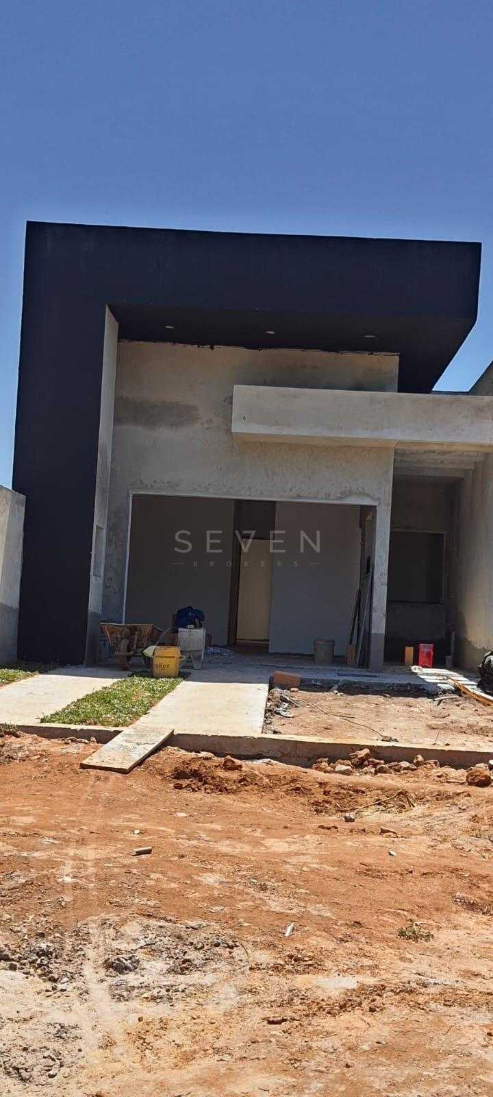 Casa Nova com Piscina e Pé-Direito Alto no Litoral de Guaratuba