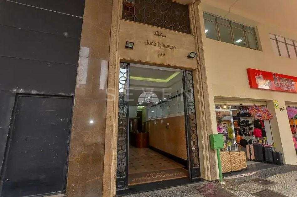 Sala Comercial no Centro de Curitiba com Copa e BWC  Rua XV de...