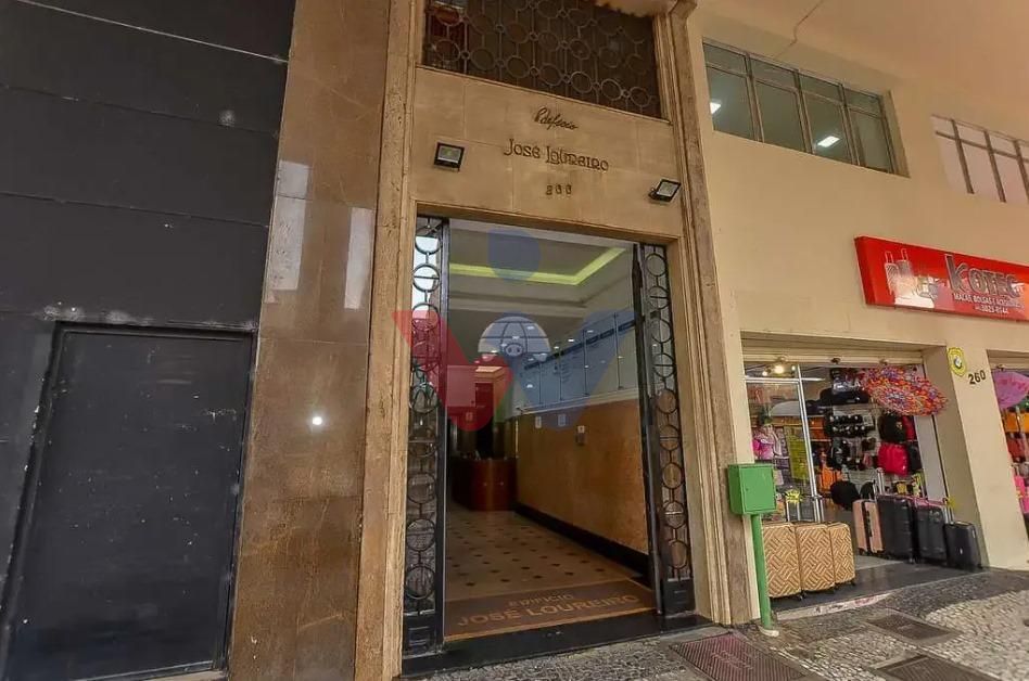 Sala Comercial no Centro de Curitiba com Copa e BWC  Rua XV de...
