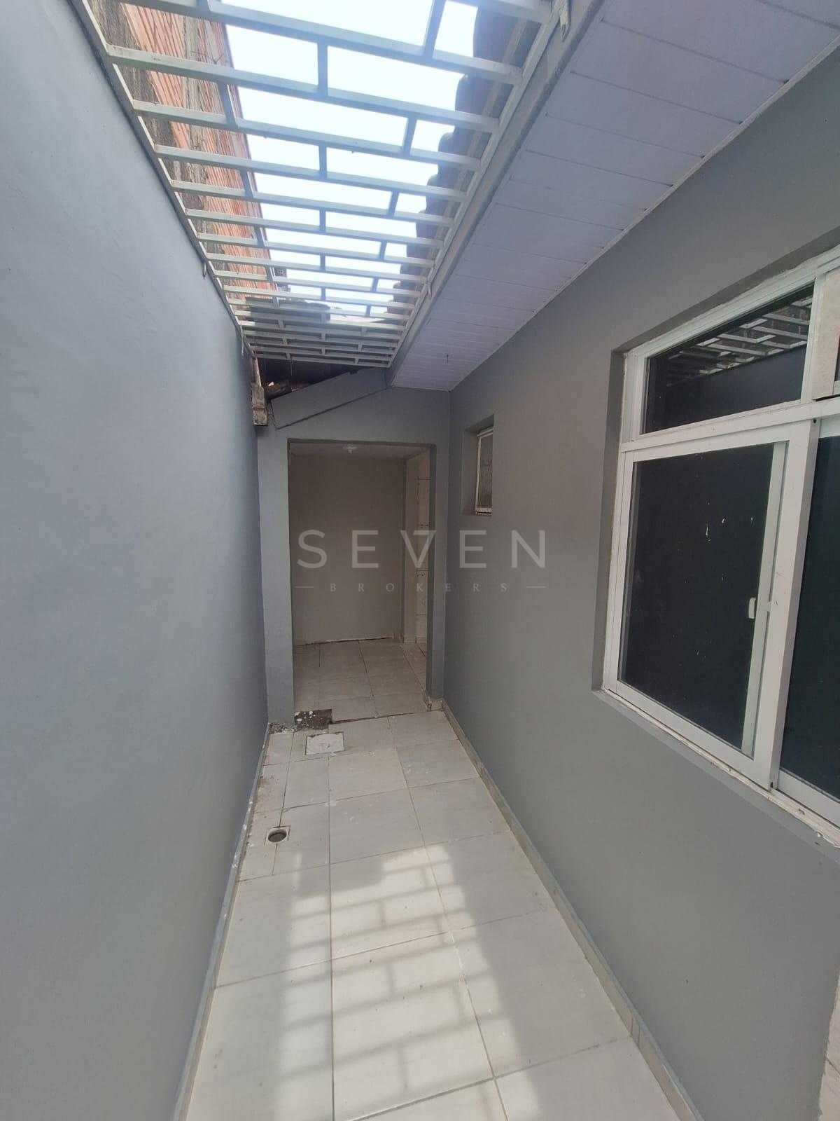 Casa à Venda na Fazenda Rio Grande com 2 Quartos  42m  | Aceit...