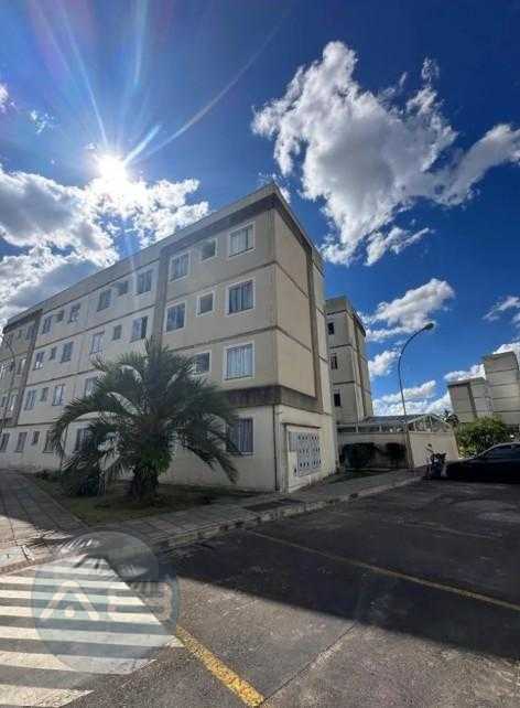 Apartamento ? Venda com 2 Quartos, Cozinha Planejada e Condom?...