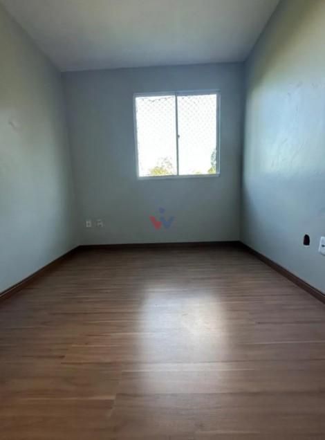 Apartamento à Venda com 2 Quartos, Cozinha Planejada e Condomí...