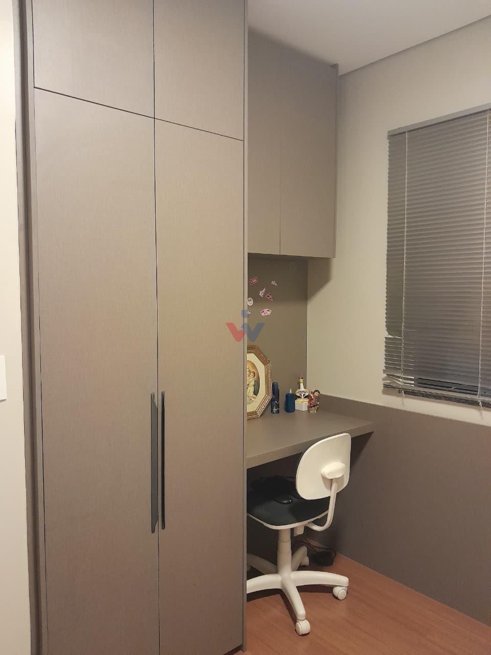 Apartamento reformado com 3 quartos e su?te ? venda no Xaxim -...