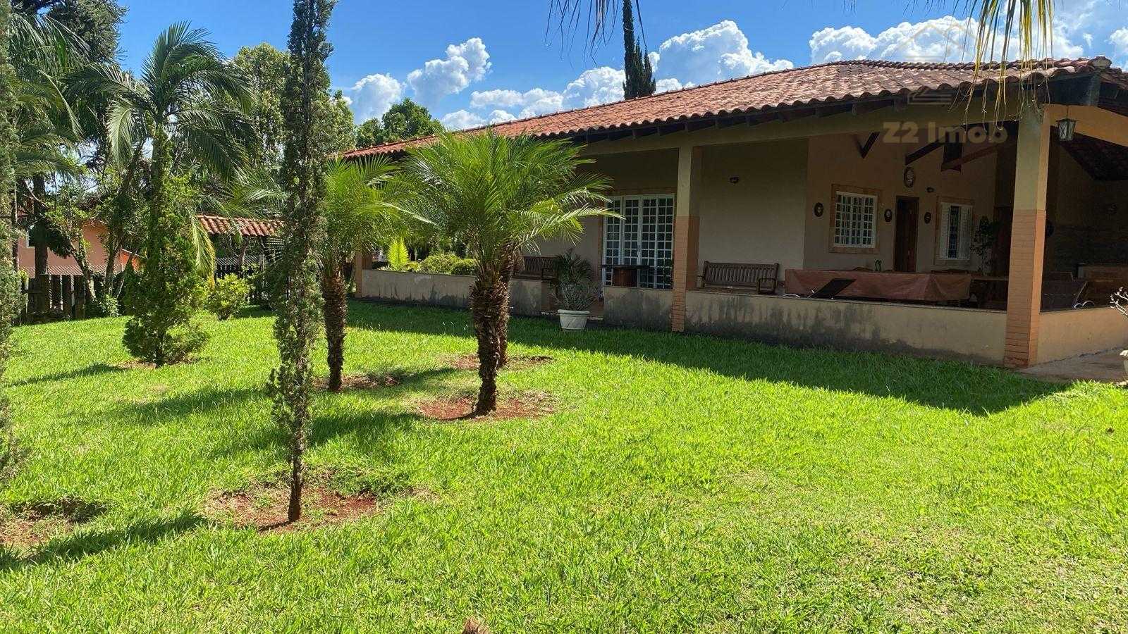 Casa à Venda no Estância Cabral em Londrina com 3 Quartos e Te...