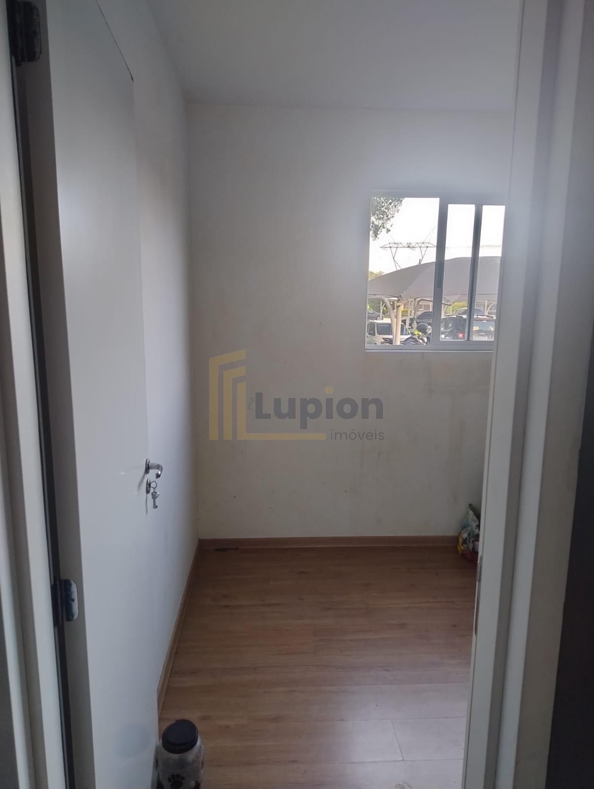 APARTAMENTO TERREO 2 QUARTOS NO CAMPO DO SANTANA