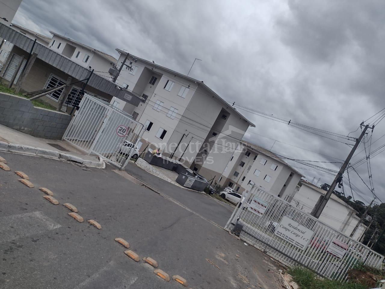 Apartamento Barato à Venda em Campo Largo com 2 Quartos, Garag...