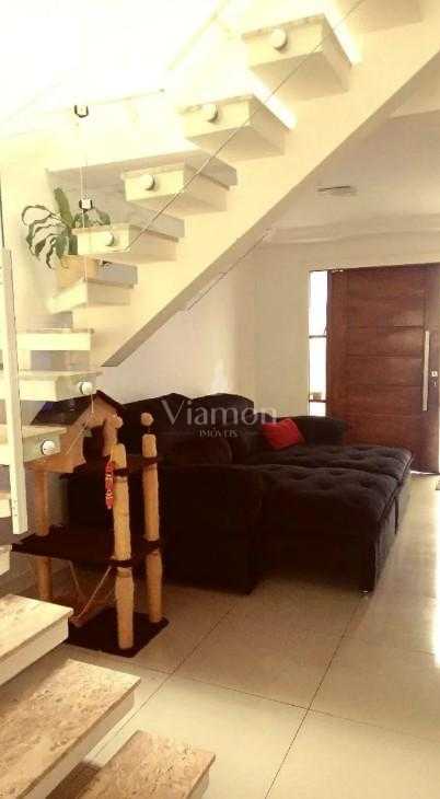 Sobrado Averbado em Condomínio Fechado Solar Florença no Umbará