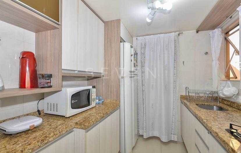 Apartamento Amplo com 3 Quartos Planejados em Localização Priv...