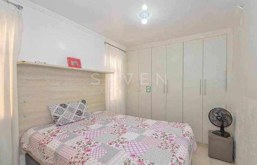 Apartamento Amplo com 3 Quartos Planejados em Localização Priv...