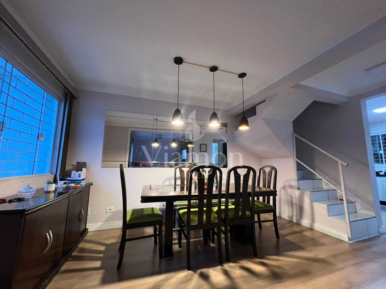 Casa com Suíte, Espaço Gourmet e Excelente Acabamento  Pronta ...