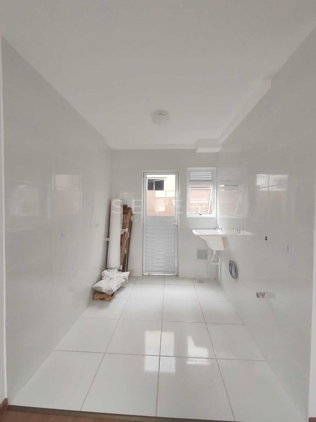 Apartamento Térreo com Jardim Privativo no Condomínio Clube Or...