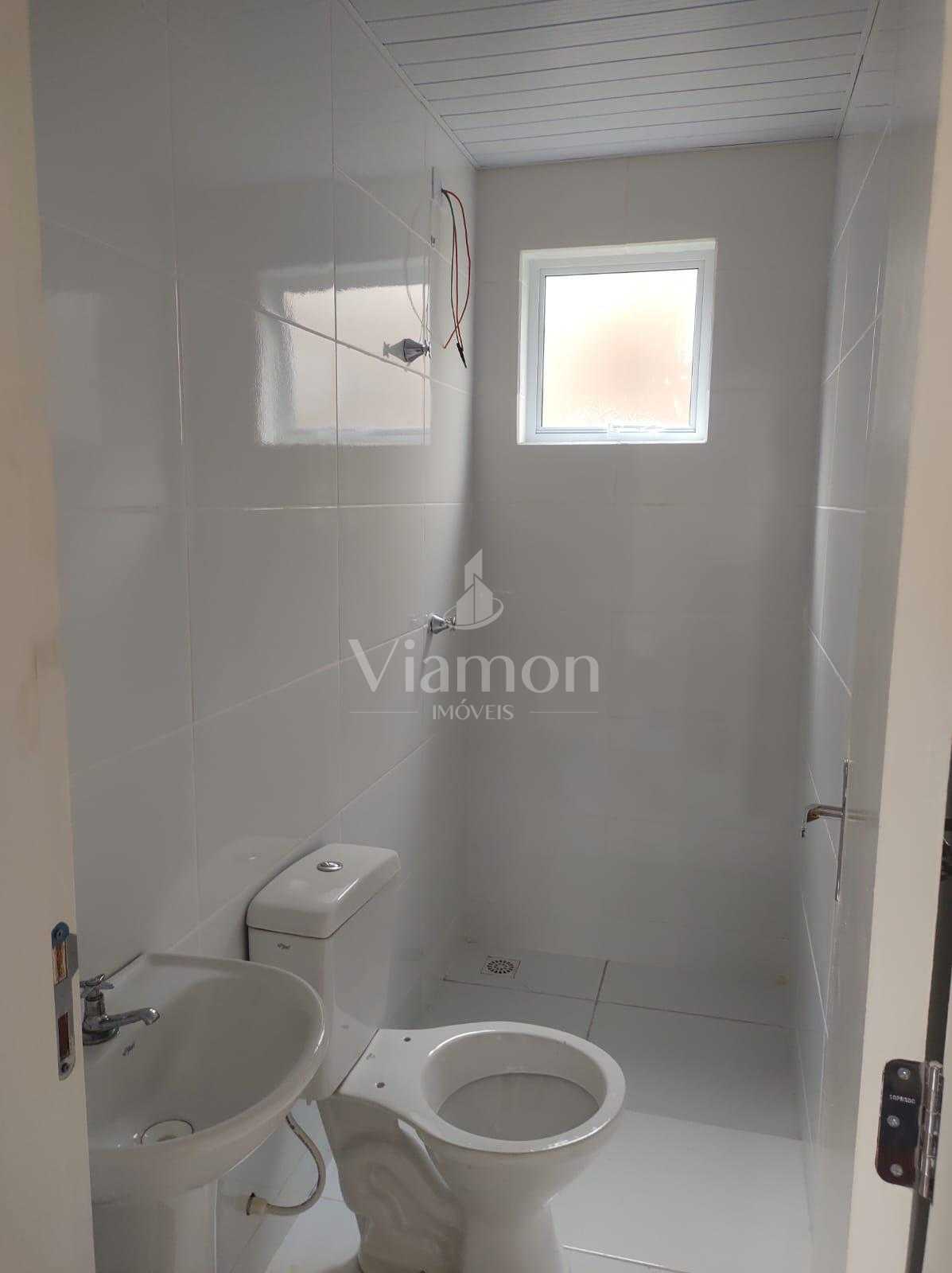 Apartamento Térreo com Jardim Privativo no Condomínio Clube Or...