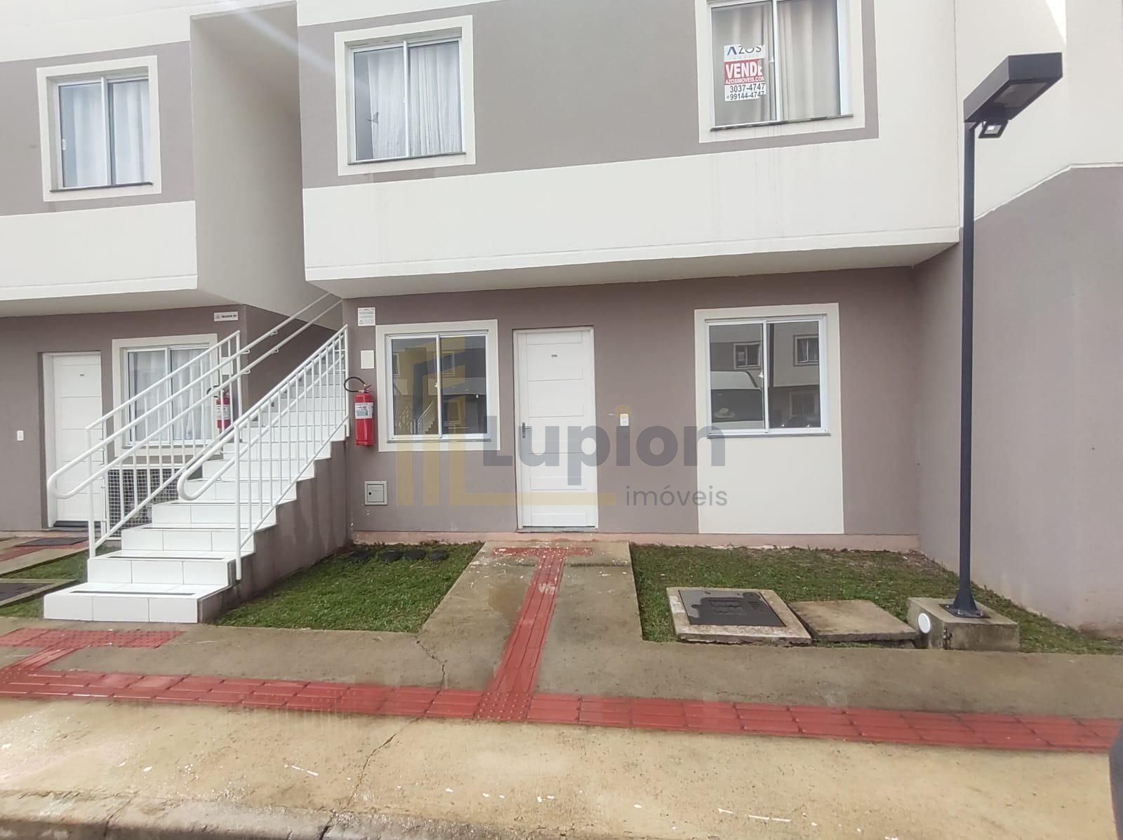 Apartamento Térreo com Jardim Privativo no Condomínio Clube Or...