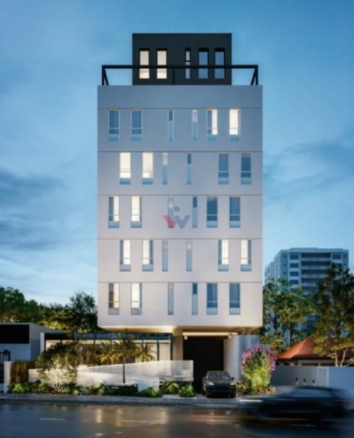 Empreendimento Contemporâneo no Alto da XV com Design, Lazer C...