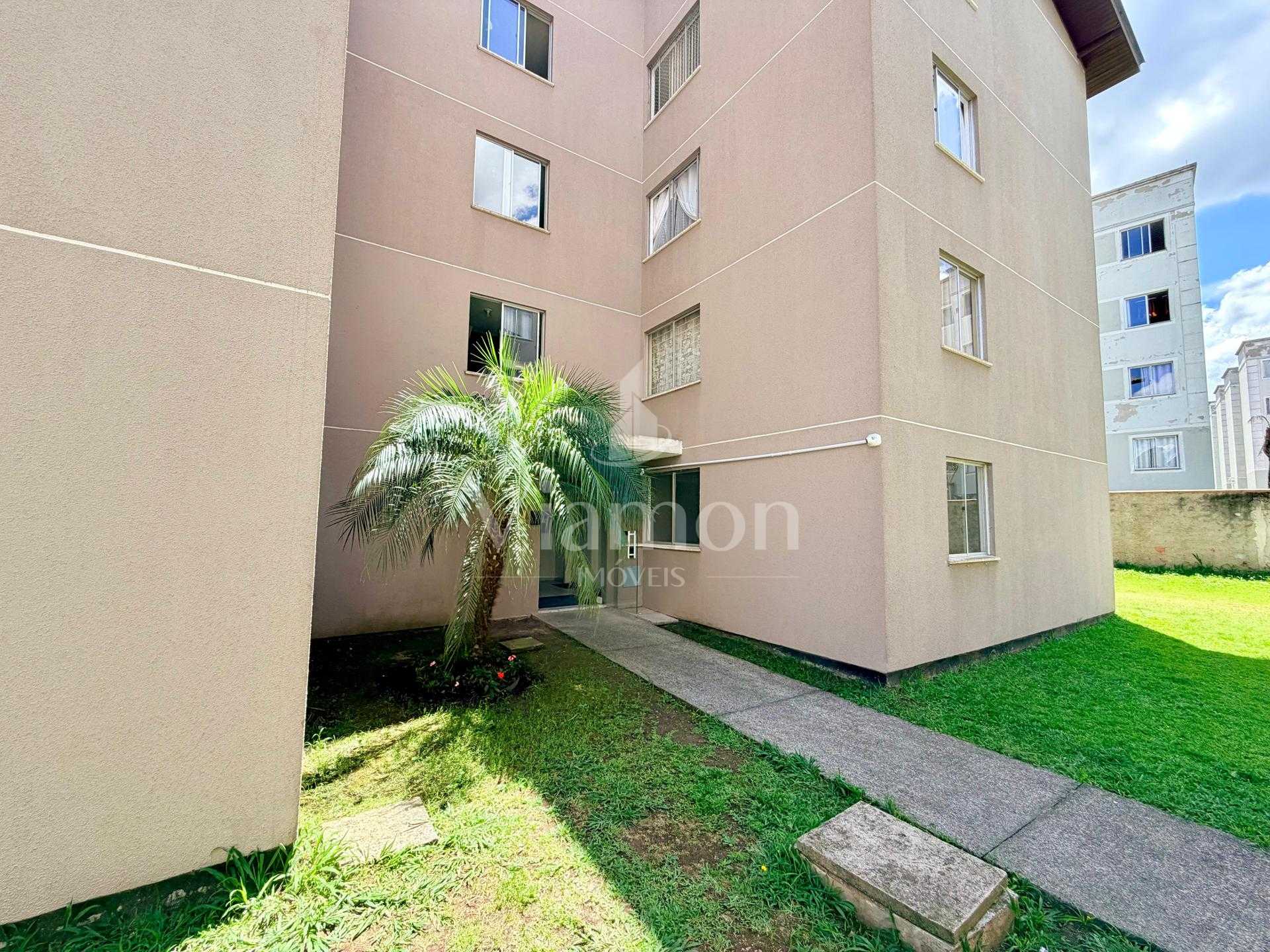 Apartamento Térreo com 2 Quartos e Vaga  44,06 m 