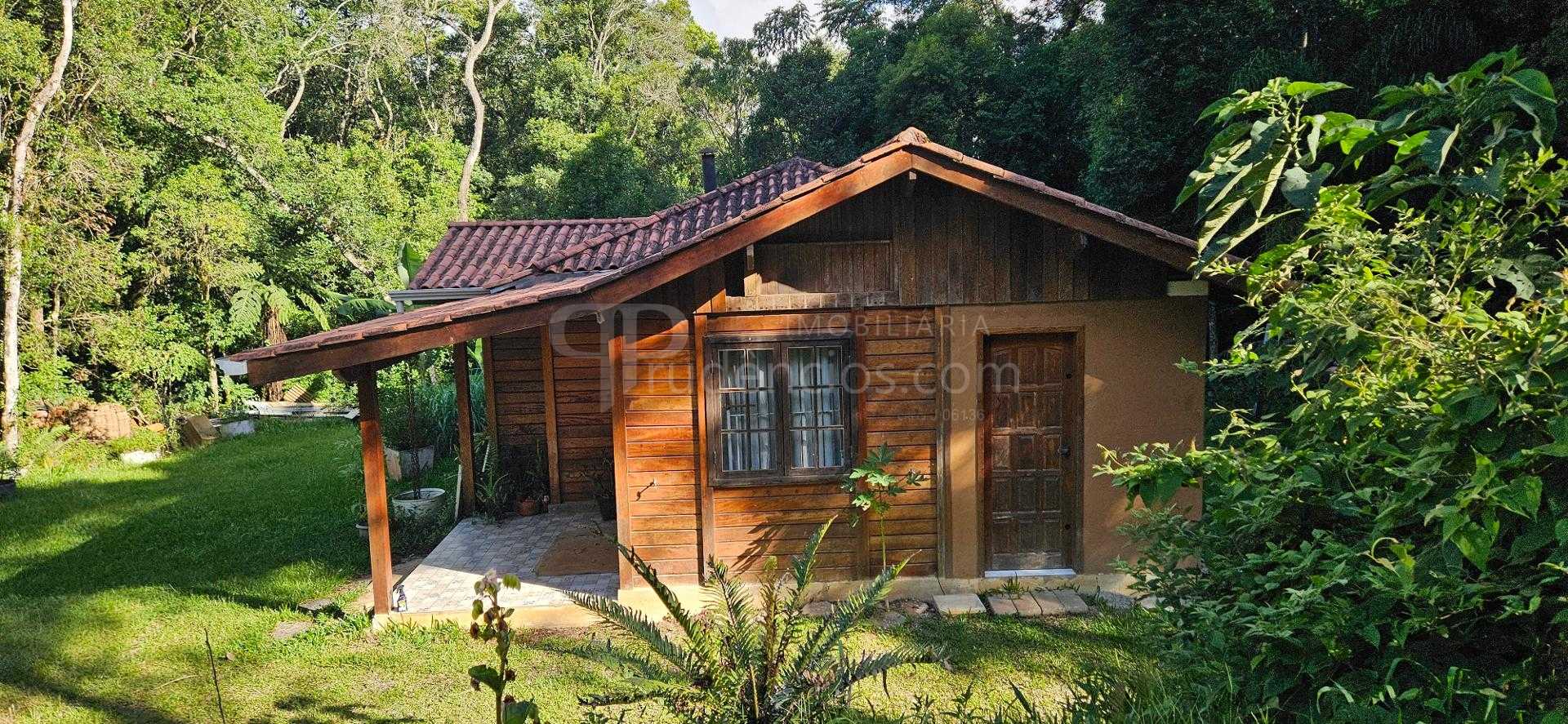 Chácara dos Sonhos em Condomínio Campestre com Segurança, Laze...