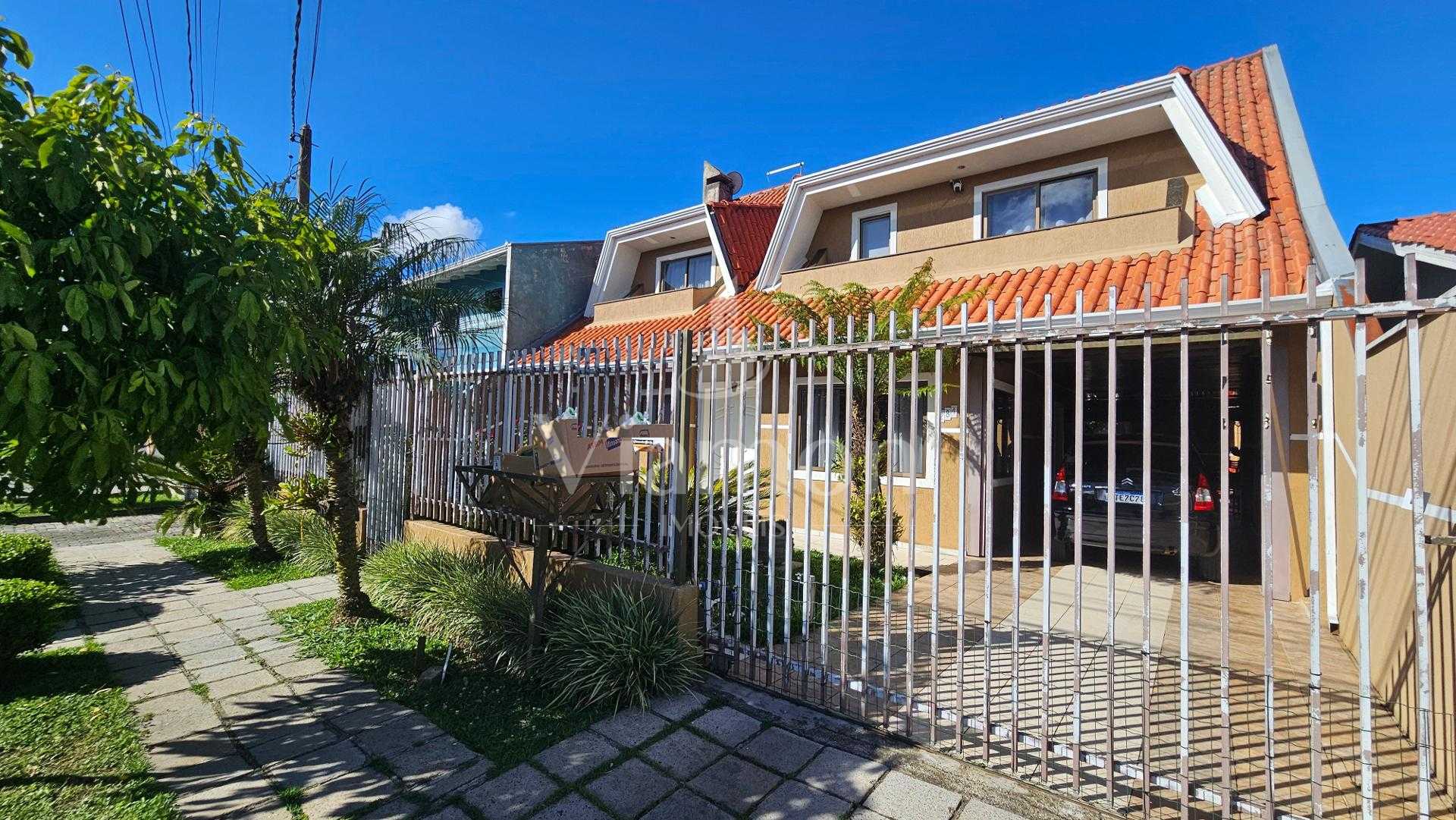 Casa 1 com 03 dormitórios, sendo 01 suíte, casa 2 03 dormitóri...