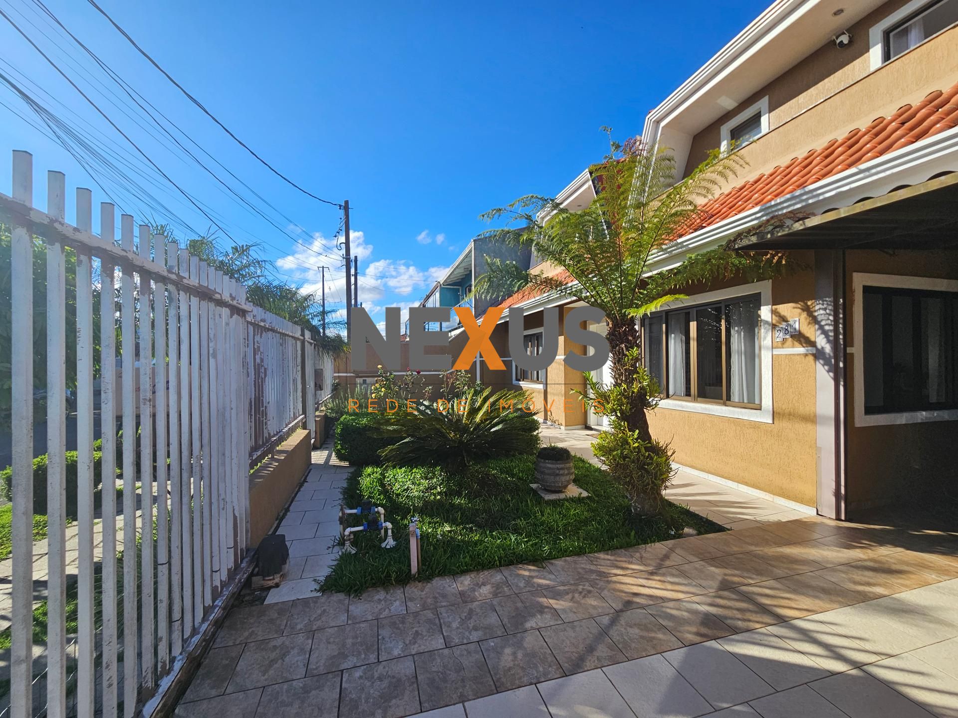 Casa 1 com 03 dormitórios, sendo 01 suíte, casa 2 03 dormitóri...