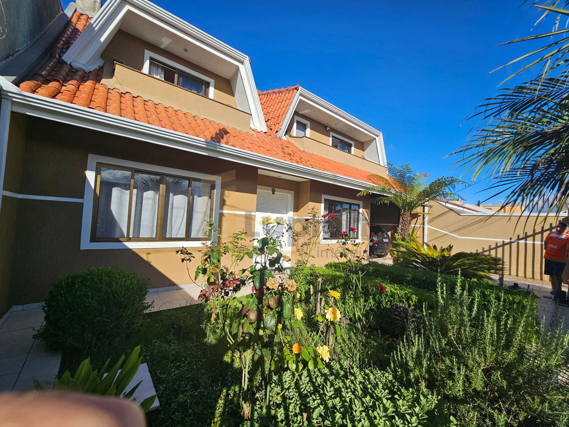 Casa 1 com 03 dormitórios, sendo 01 suíte, casa 2 03 dormitóri...