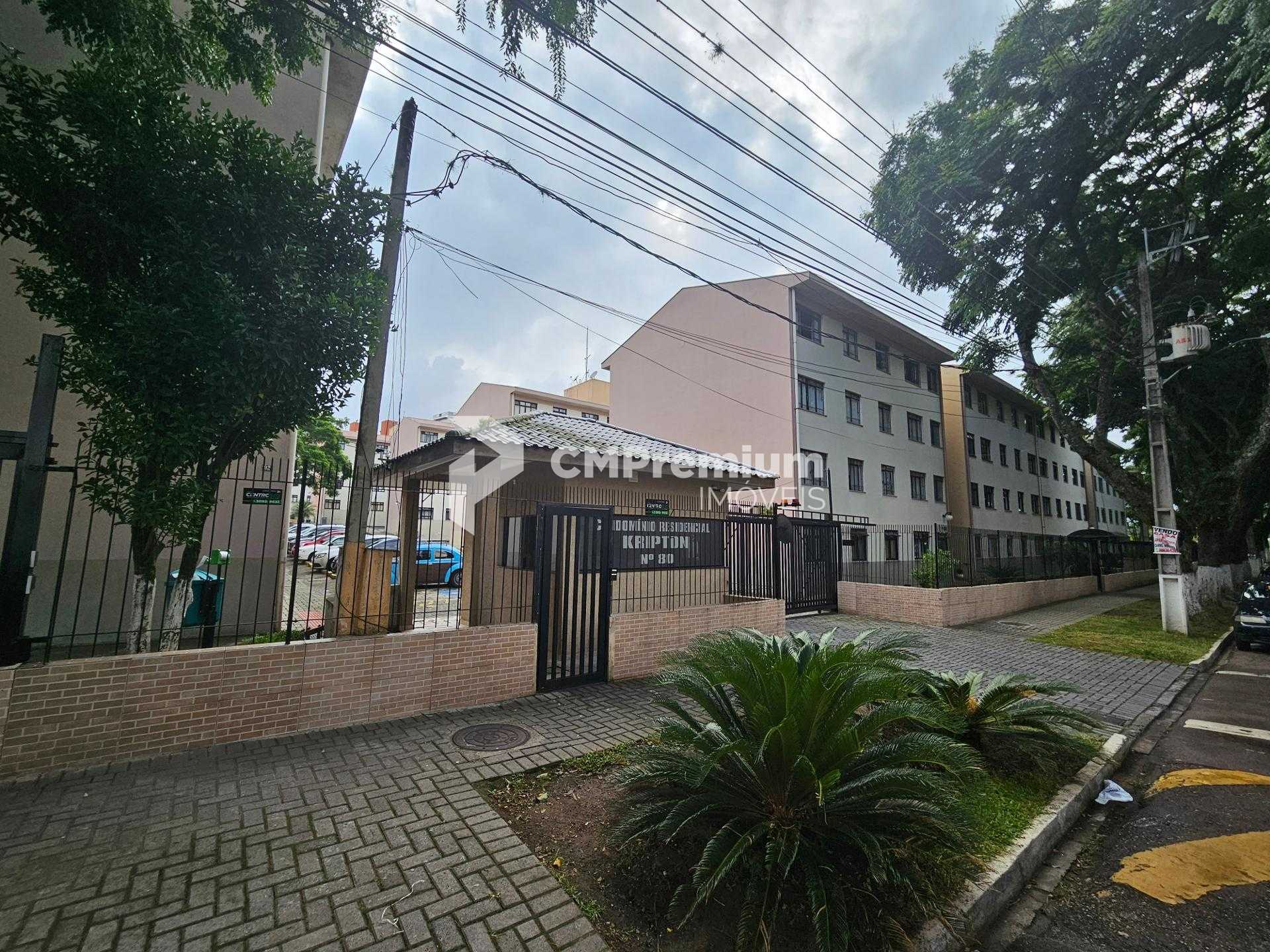 Apartamento em região nobre por apenas R  295 mil  localização...