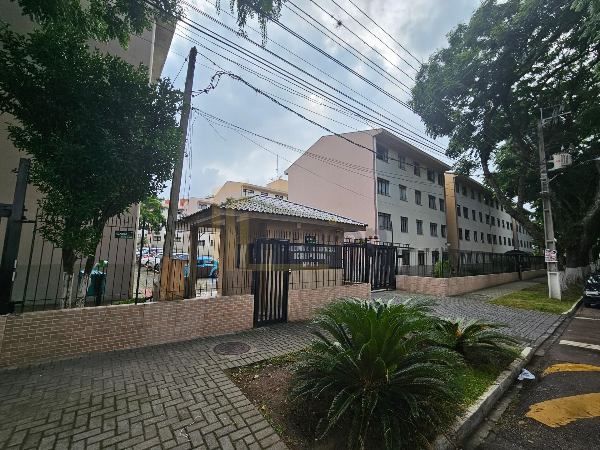 Apartamento em região nobre por apenas R  295 mil  localização...