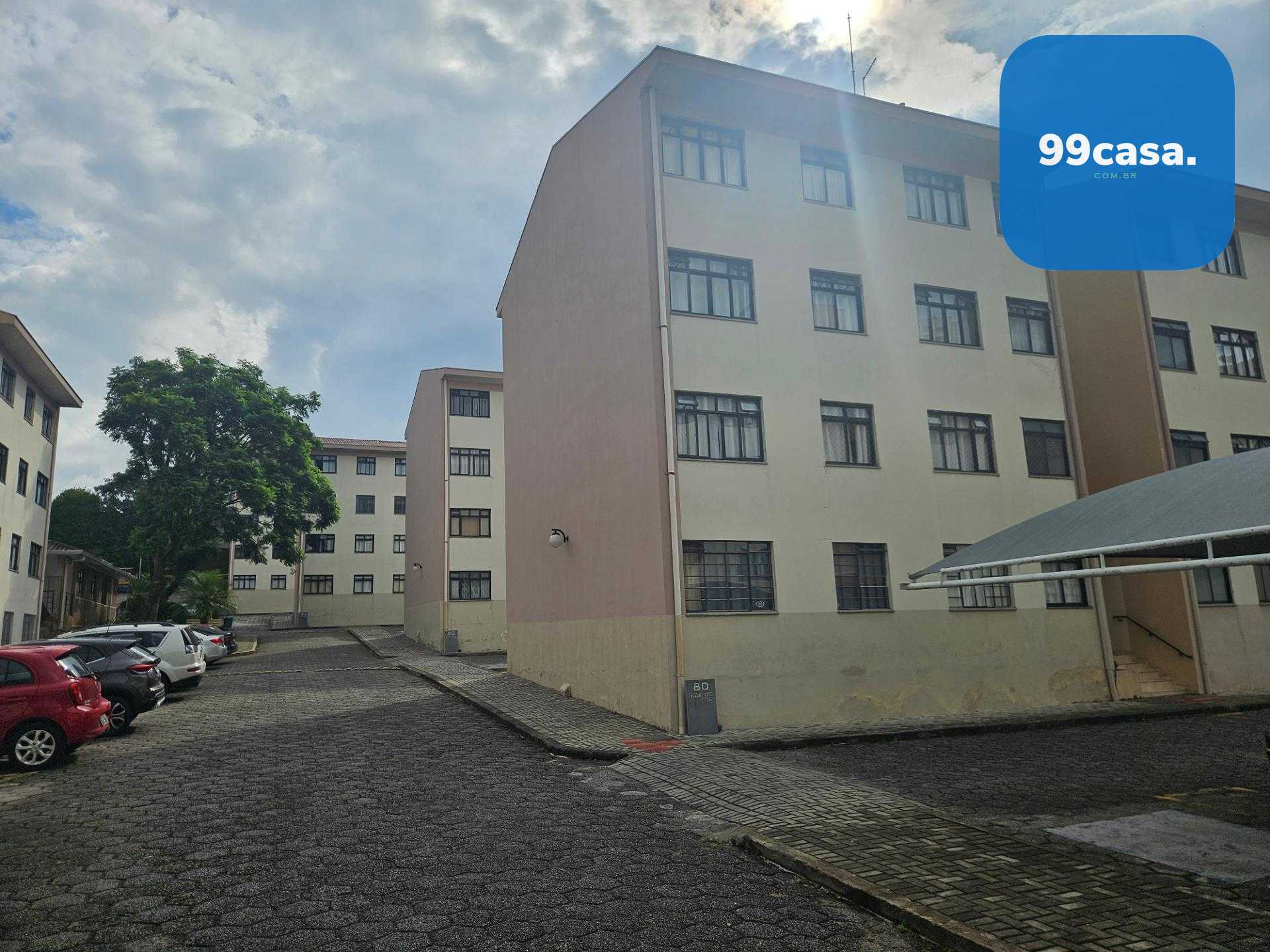 Apartamento em região nobre por apenas R  295 mil  localização...