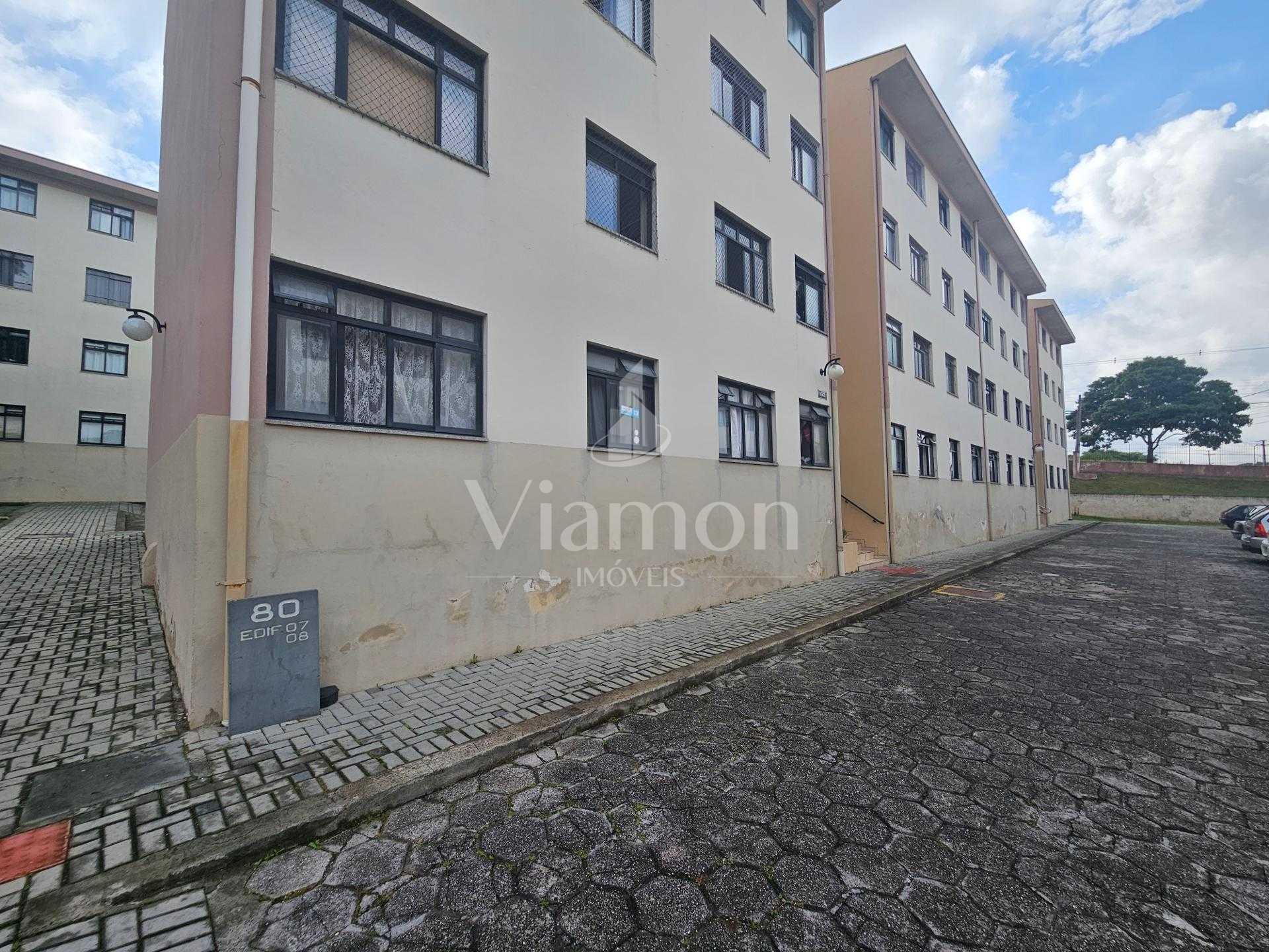 Apartamento em região nobre por apenas R  295 mil  localização...