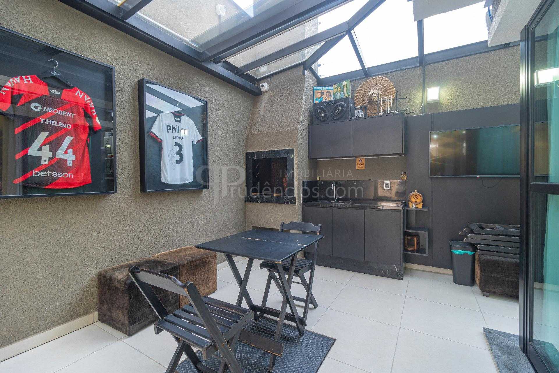 Sobrado à venda, BOQUEIRÃO, CURITIBA - PR