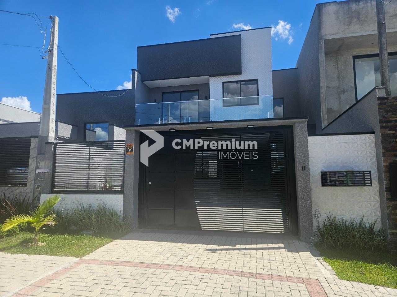 Lindo sobrado, não geminado, 03 quartos, sendo 01 suíte com cl...