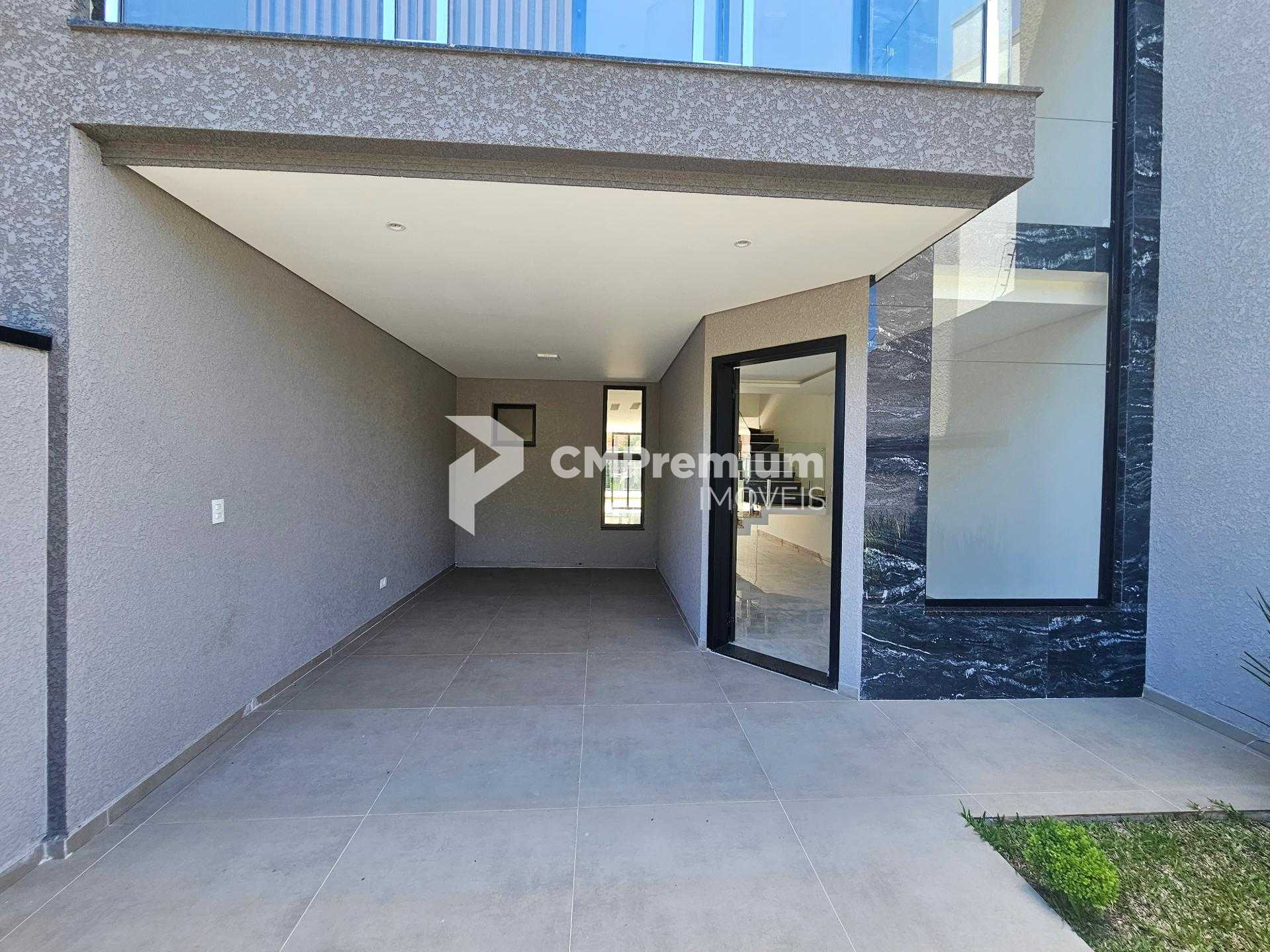 Sobrado com alto padrão de acabamento, 03 quartos, sendo 01 su...