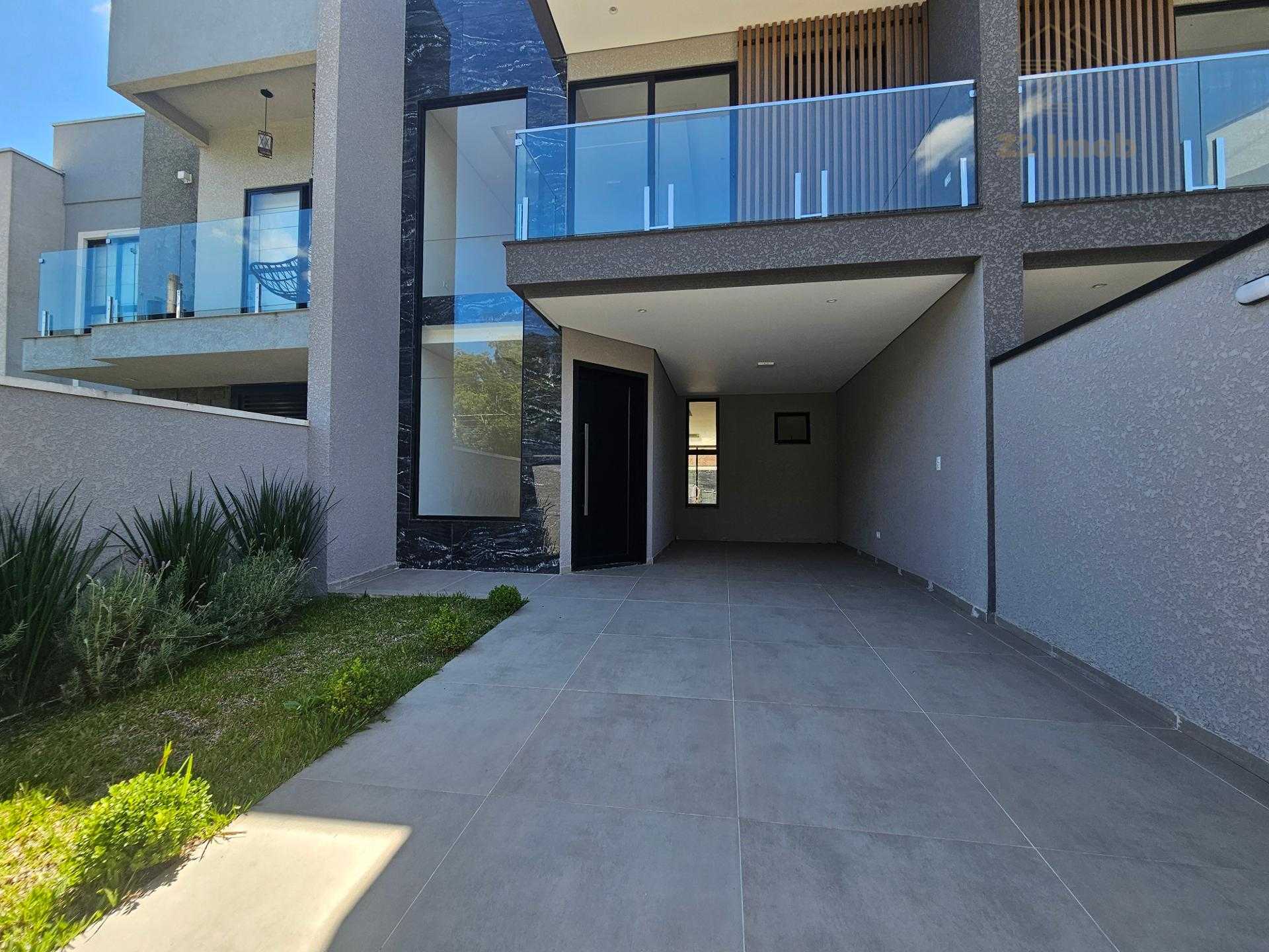 Lindo s obrado com alto padrão,  03 quartos, sendo 01 suíte co...