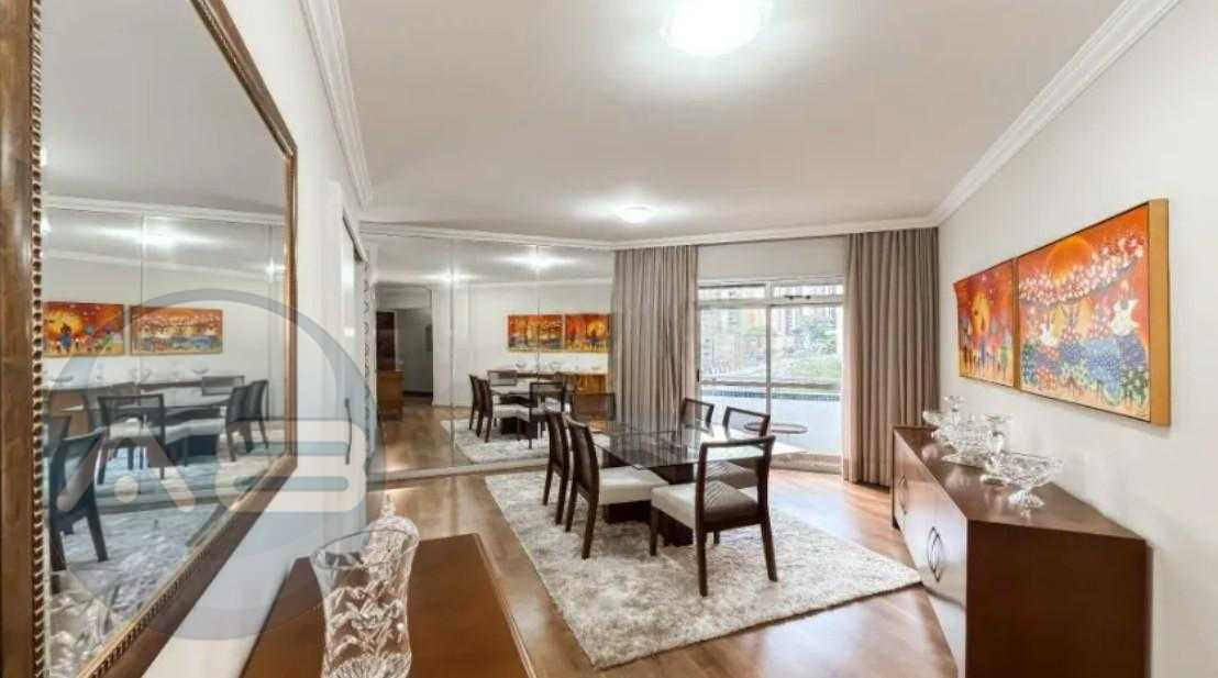 Apartamento amplo de 137 m   com vista deslumbrante no Água Ve...