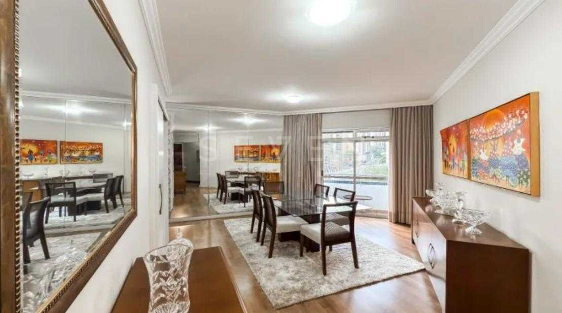 Apartamento amplo de 137 m   com vista deslumbrante no Água Ve...