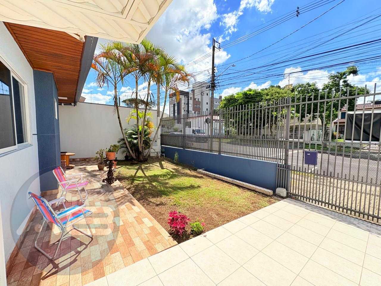 Sobrado amplo no Portão com suíte, ático e espaço gourmet pert...