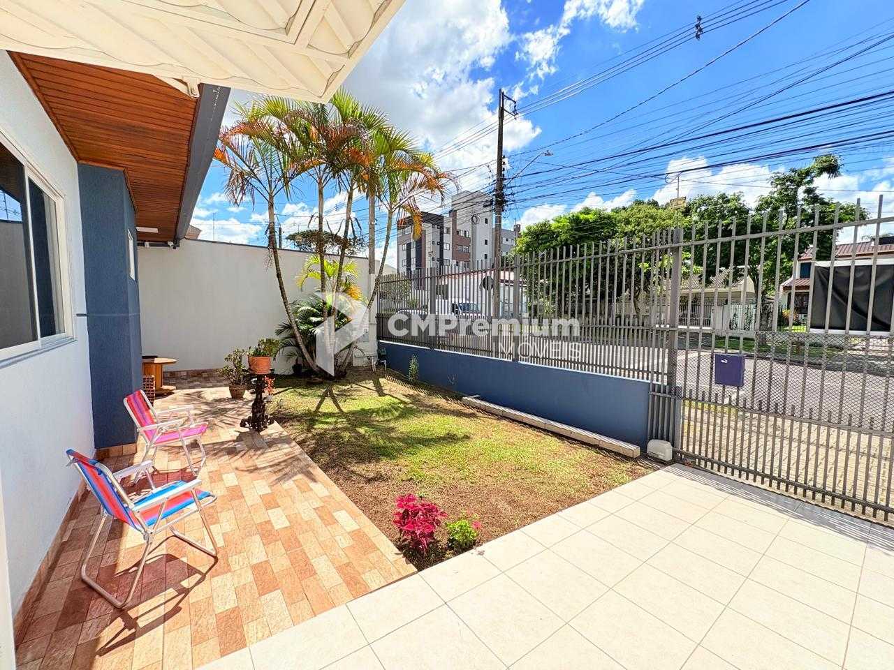 Sobrado amplo no Portão com suíte, ático e espaço gourmet pert...