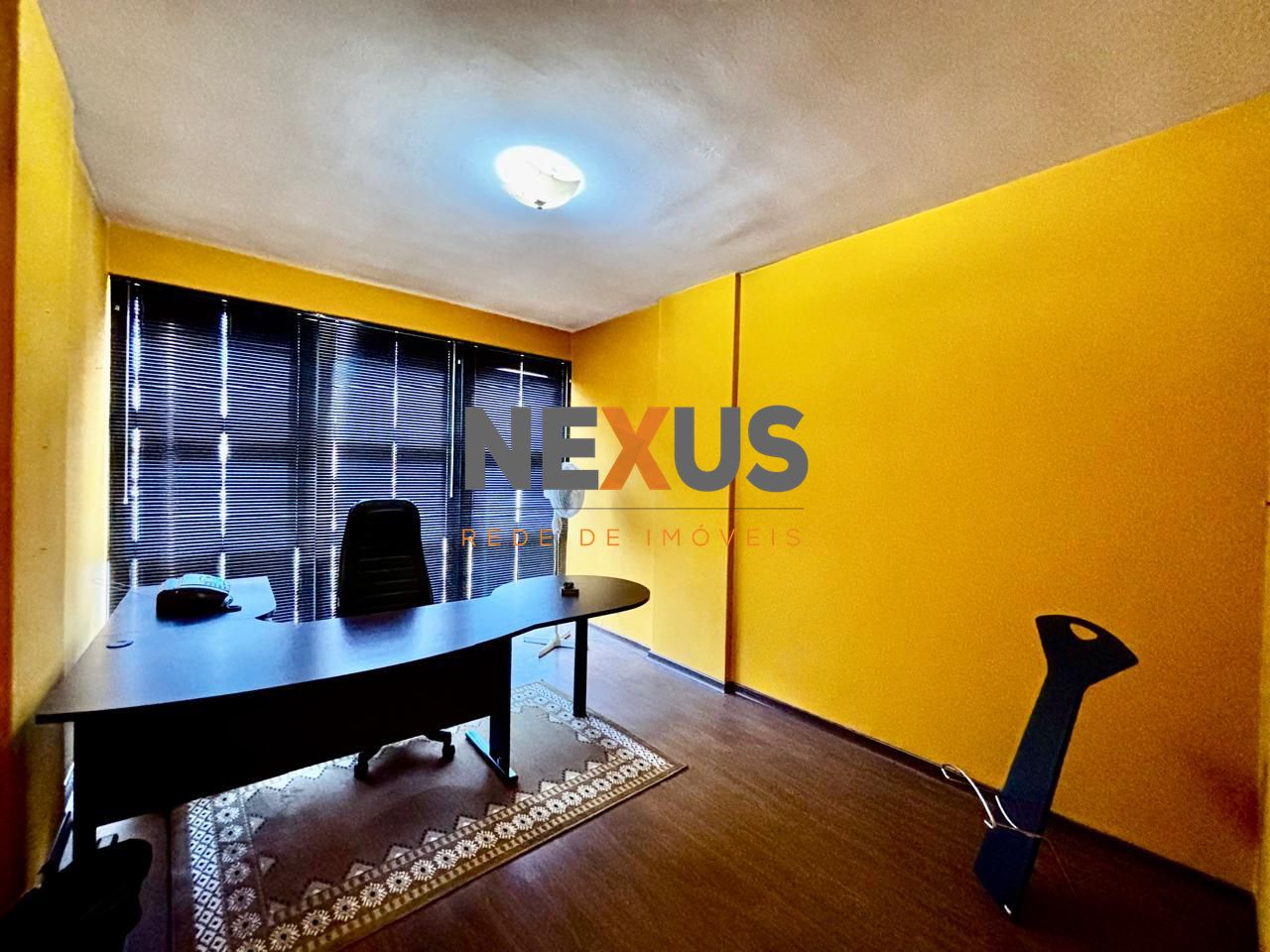 Sala Comercial Mobiliada no Edifício Banrisul  3 Salas e Porta...