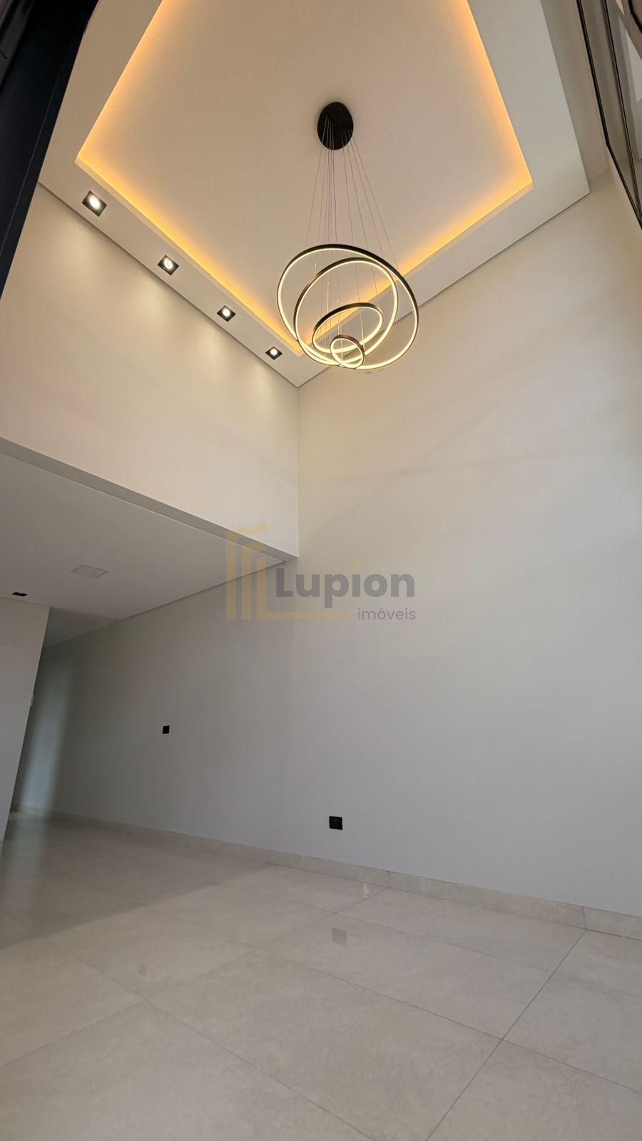 Casa Moderna com Suíte e Área Gourmet no Eco Valley  Sarandi PR