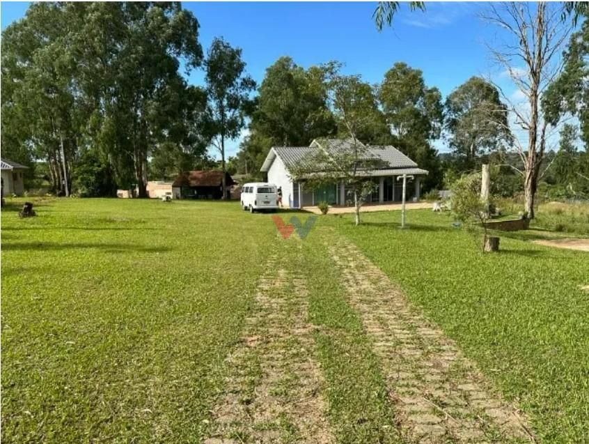 Chácara 5.000m  no Condomínio Recanto Elza Siemann  Divisa com...