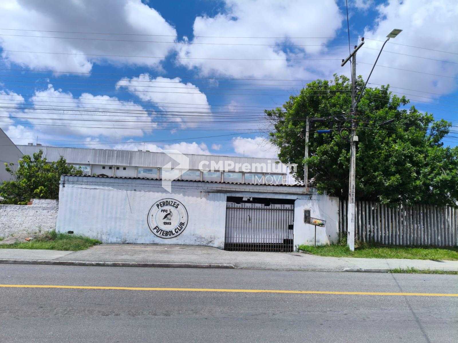 Terreno 325m  em Pinhais com 3 Casas  Excelente Potencial de I...