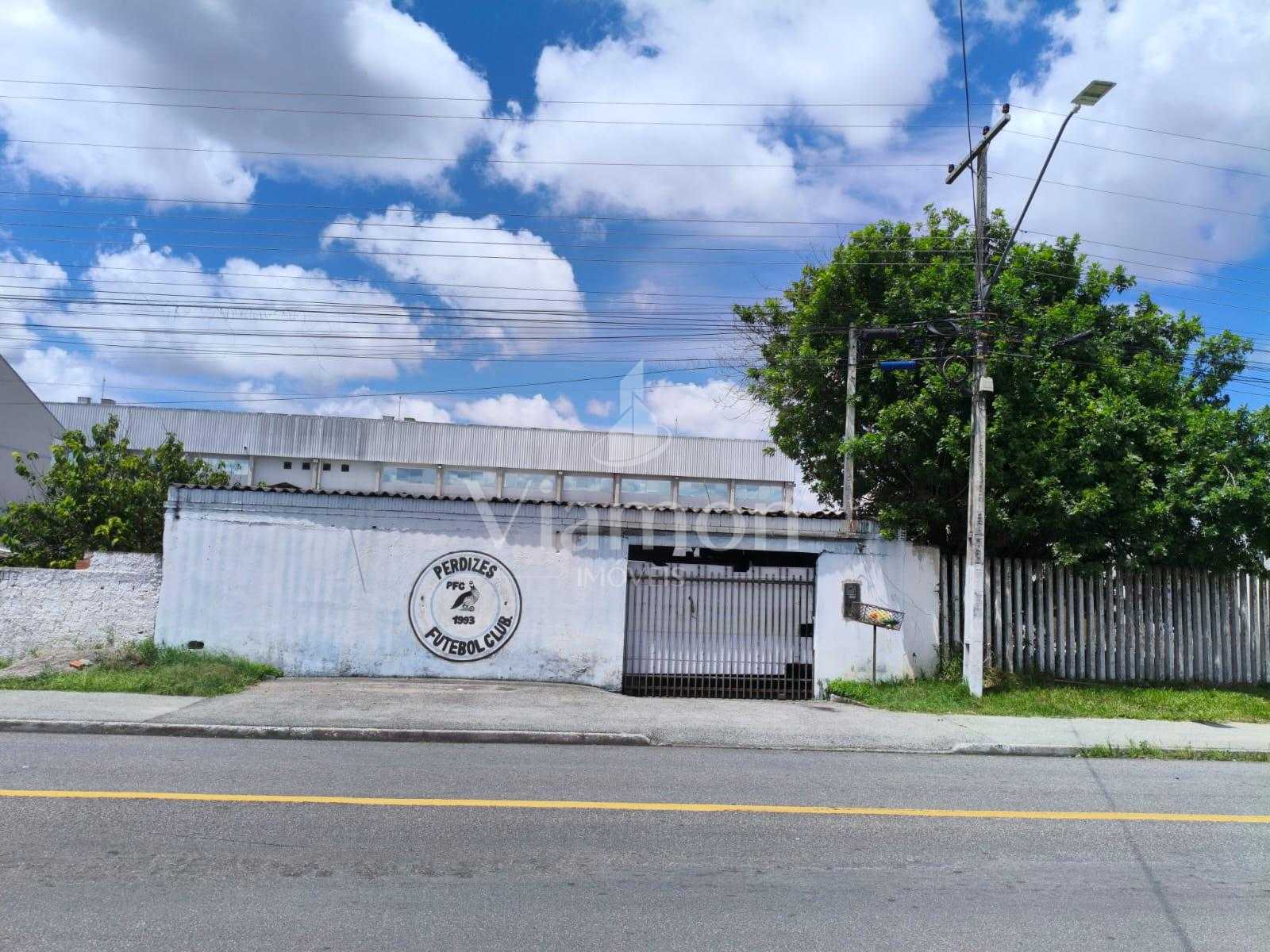 Terreno 325m  em Pinhais com 3 Casas  Excelente Potencial de I...