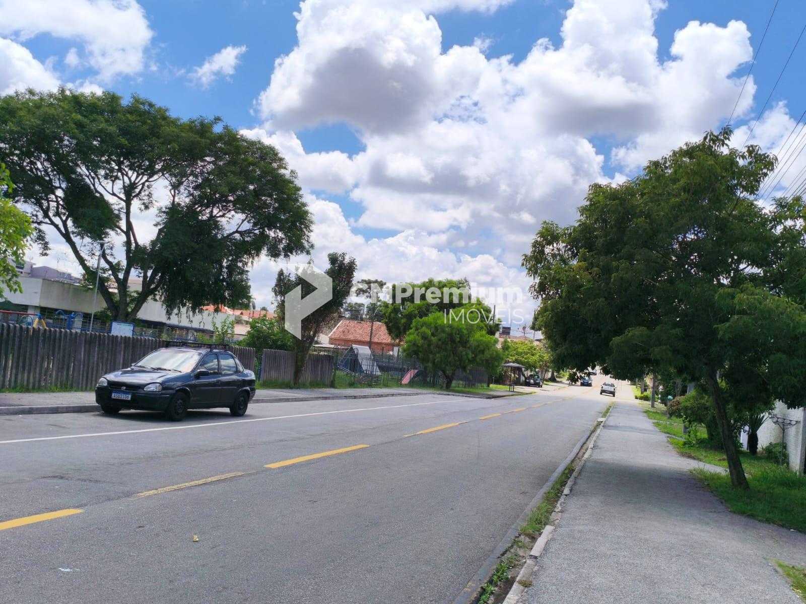 Terreno 325m  em Pinhais com 3 Casas  Excelente Potencial de I...