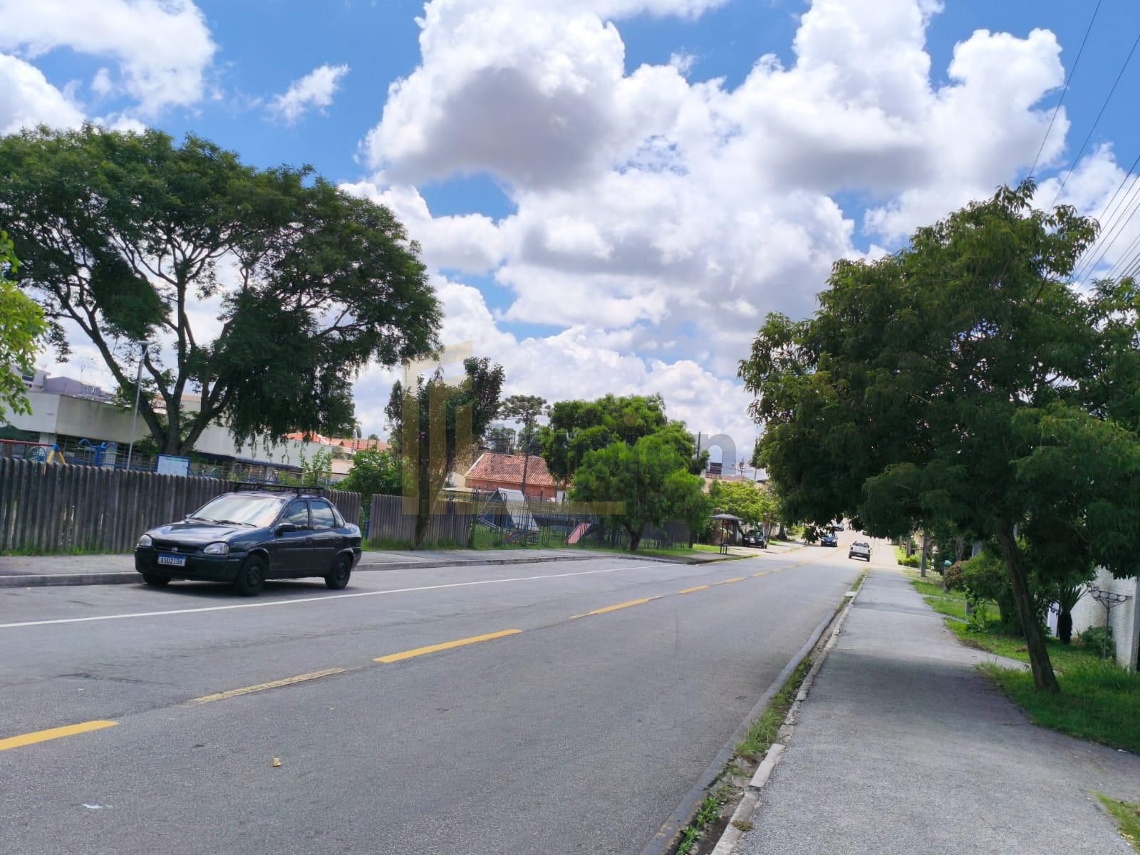 Terreno 325m  em Pinhais com 3 Casas  Excelente Potencial de I...