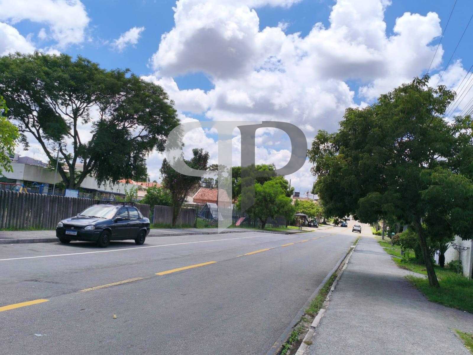 Terreno 325m  em Pinhais com 3 Casas  Excelente Potencial de I...