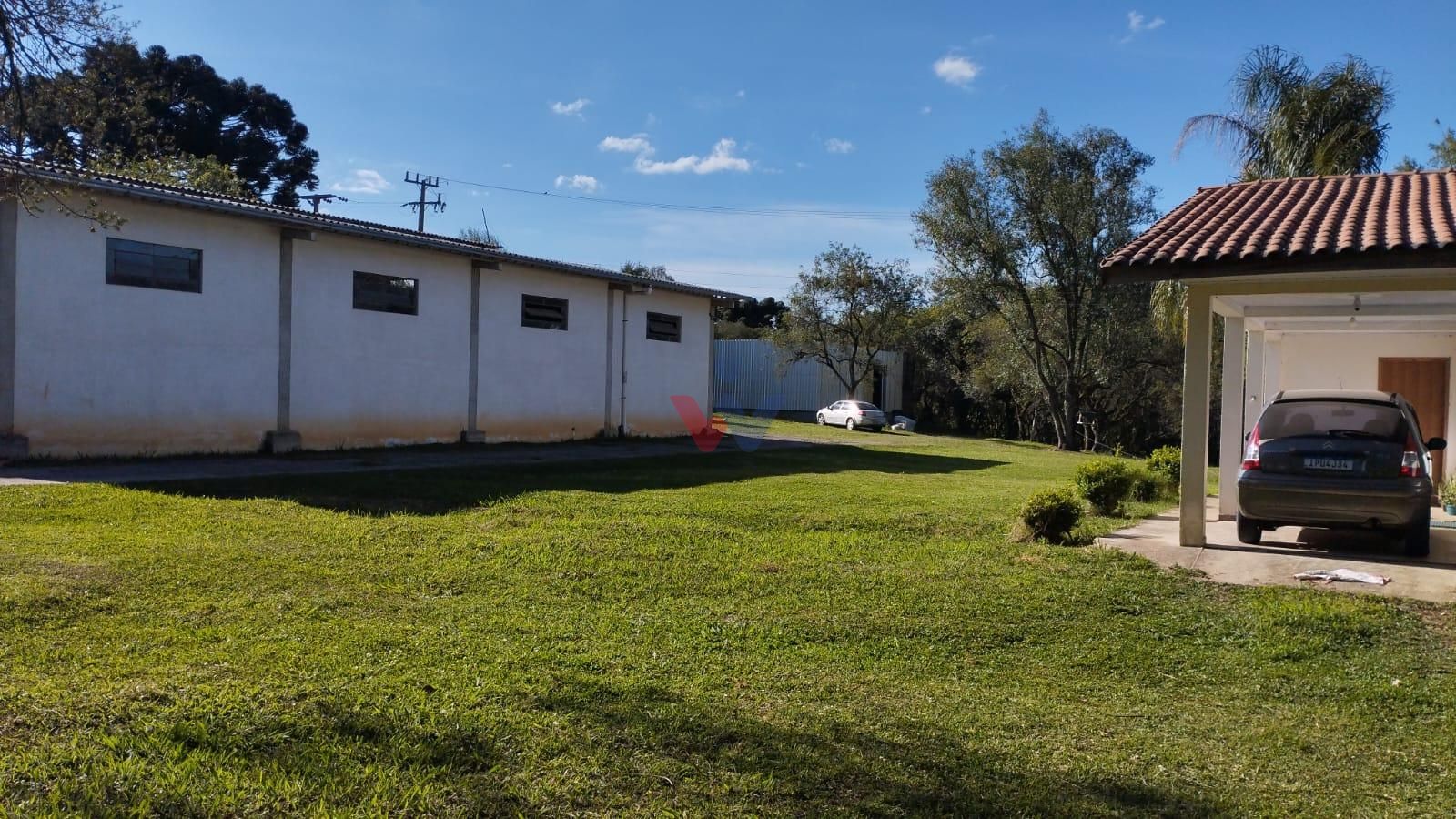 Área 8.000m  com Barracões à Venda em Campo Largo  Jardim Itaqui