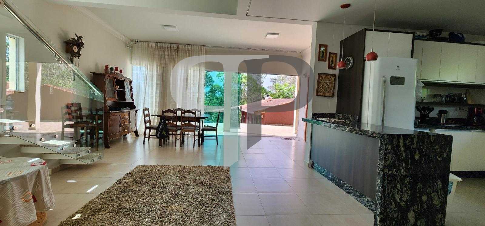 Chácara à venda, Condomínio Campestre, São José dos Pinhais - PR