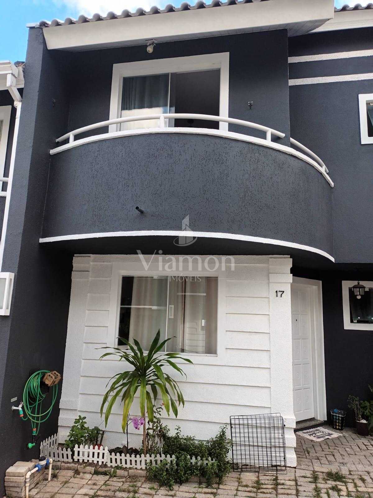 Casa com 3 dormitórios à venda,160.00 m  no valor de R  720.00...