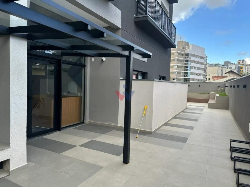 Apartamento com 1 dormitório à venda,28.00 m  no valor de R  4...