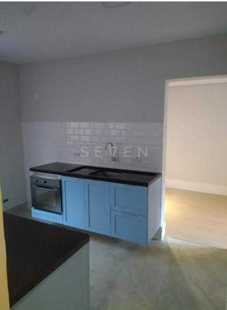 Apartamento à venda,58.00 m no valor de R  360.000,00, Bacache...