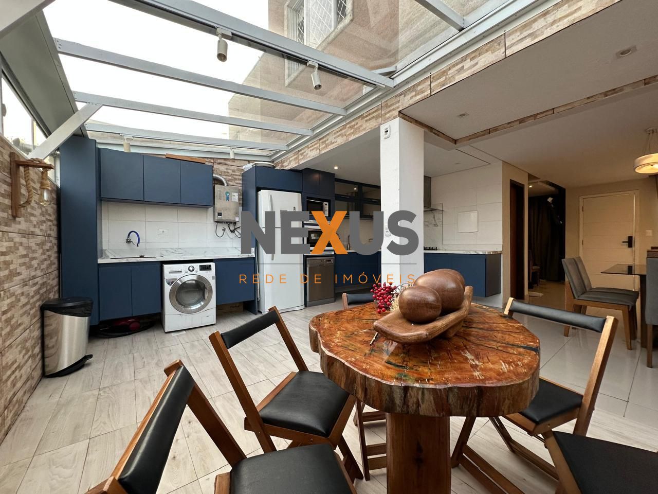 Sobrado à venda, lindóia, CURITIBA - PR